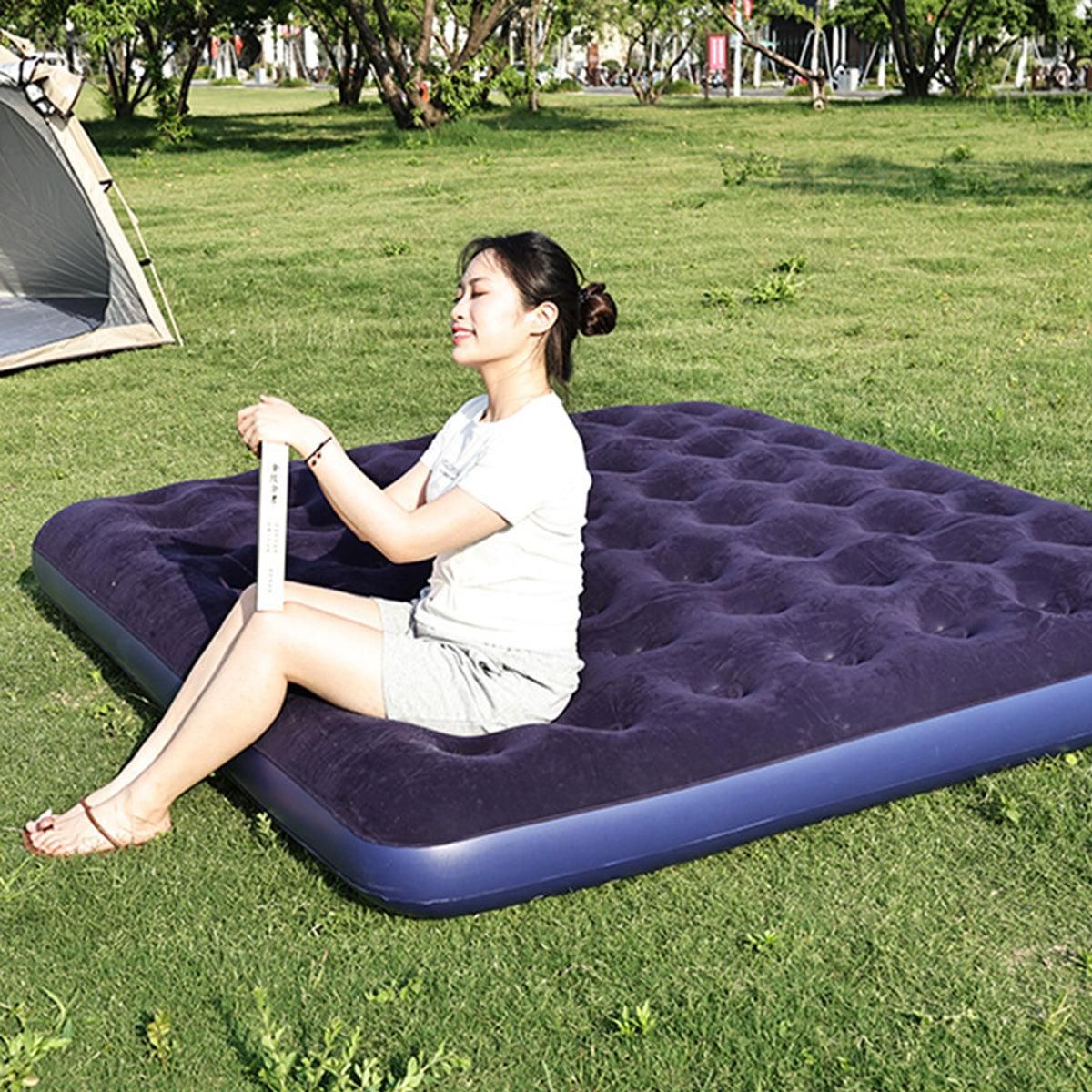 King Size Inflatable Airbed with Built-In Pump